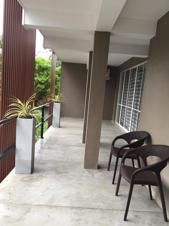 The Big House * Colombo